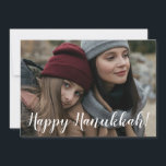Happy Hanukkah Foto Feestdagenkaart<br><div class="desc">Deze mooie fotokaart met de tekst: "Gelukkig Chanoeka!" in het wit op de voorkant en "Moge het licht van Chanoeka jullie harten vullen met vrede en liefde. Wens je zegeningen en vreugde!" in blauw op de rug zal een glimlach op het gezicht van elke ontvanger te brengen. Het warme gevoel...</div>