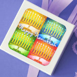 Happy Hanukkah geel blauw groen rood 4 menorahs Vierkante Sticker<br><div class="desc">"Happy Hanukkah." Met een foto van vier fel gekleurde artsy menorah-foto's kun je op de feestdag van Hanukkah genieten. Voel de warmte en de vreugde van het vakantieseizoen als je deze verbluffende, kleurrijke Hanukkah-sticker gebruikt. De kaarten, stempels, canvas tassen, dienende dienbladen, en andere producten zijn beschikbaar in mijn "Hanukkah Colorful,...</div>