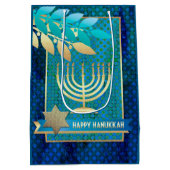 Happy Hanukkah. Gold Menorah en Star van David Medium Cadeauzakje (Achterkant)