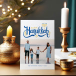 "Happy Hanukkah" Gold Menorah Feestdagenkaart<br><div class="desc">"Happy Hanukkah" Gold Menorah-ontwerp.</div>