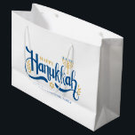 "Happy Hanukkah" Gold Menorah Groot Cadeauzakje<br><div class="desc">"Happy Hanukkah" Gold Menorah-ontwerp.</div>