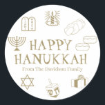 Happy Hanukkah Gold White, aangepast naamcadeautje Ronde Sticker<br><div class="desc">Happy Chanoeka,  aanpassen familienaam cadeau gunst stickers Happy Chanoeka,  Happy Chanoeka,  Chanoeka Sameach!,  Chag Sameach!,  Chag Urim Sameach! faux goud en wit</div>