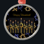 Happy Hanukkah! Menorah Custom Round Ornament<br><div class="desc">Happy Hanukkah! Creëer een schattige kanselarij. Pas deze aangepaste, mooie versiering aan met uw wensen. Volg gemakkelijke herinneringen om dit unieke siermiddel volledig te personaliseren. Voltooi een gecoördineerde elegante reeks: in onze winkel zazzle.com/celebrationsevents* zie bijpassende uitnodigingen, aankondigingen, Wenskaarten, stickers, postzegels, kleding, geschenken en nog veel meer! Zazzle.com/celebrationsevents* Aangepaste fotokaarten maken...</div>