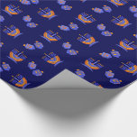 Happy Hanukkah. Menorah en Dreidels Gift Cadeaupapier<br><div class="desc">Happy Hanukkah. Menorah en Dreidels ontwerpen Gift Wrapping Paper. Overeenkomende kaarten en geschenken die beschikbaar zijn in de joodse Feestdagen / Hanukkah-categorie van onze winkel.</div>