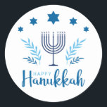 Happy Hanukkah Menorah Stars Ronde Sticker<br><div class="desc">Happy Hanukkah-stickers zijn geweldig om te gebruiken op kantoorbenodigdheden en geschenken. Deze Happy Hanukkah-stickers zijn voorzien van een 7-tak menorah,  chanukkiah,  met blauwe sterren,  olijftakken en andere elementen in licht en donkerblauw.</div>
