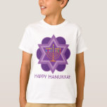 Happy Hanukkah paars1 T-shirt<br><div class="desc">Happy Hanukkah in de schoppen van paars met gele menorah en David's ster op een achtergrond. Kleurrijke kaarsen. Geweldig als cadeau. Ik wens je gelukkig Hanukkah!</div>