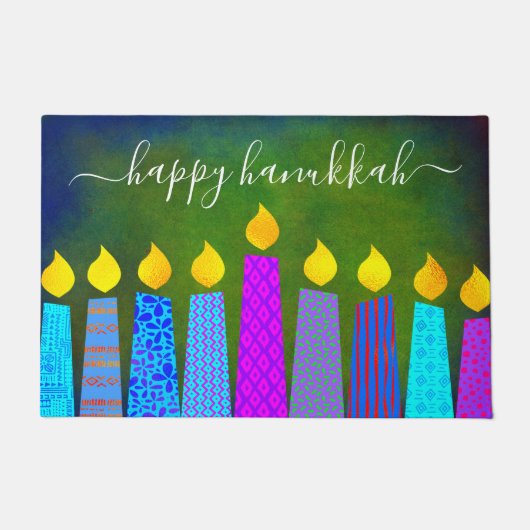 Happy Hanukkah Script Modern Boho Candles on Green Deurmat (Voorkant)