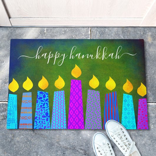 Happy Hanukkah Script Modern Boho Candles on Green Deurmat