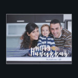 Happy Hanukkah Star van David Photo Briefkaarten<br><div class="desc">Stijlvolle en leuke Happy Hanukkah Star van David Holiday Foto Briefkaarten zijn perfect voor al je vrienden en familie dit vakantiejaar. Pas de tekst aan met uw familienaam en het jaar en verwissel het afbeelding voor een foto van uw kinderen,  huisdier of het hele gezin.</div>