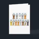 Happy Hanukkah voor Cat Lover Feestdagen Kaart<br><div class="desc">Verschillende gekleurde cartoon katten houden bleke blauwe kaarten vast met letters om "Happy Hanukkah" uit te schrijven.</div>