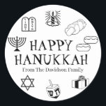 Happy Hanukkah zwarte witte cadeaubon Ronde Sticker<br><div class="desc">Happy Chanoeka,  pas familienaam cadeau gunst stickers Happy Chanoeka,  Happy Chanoeka,  Chanoeka Sameach!,  Chag Sameach!,  Chag Urim Sameach! Zwart-Wit</div>