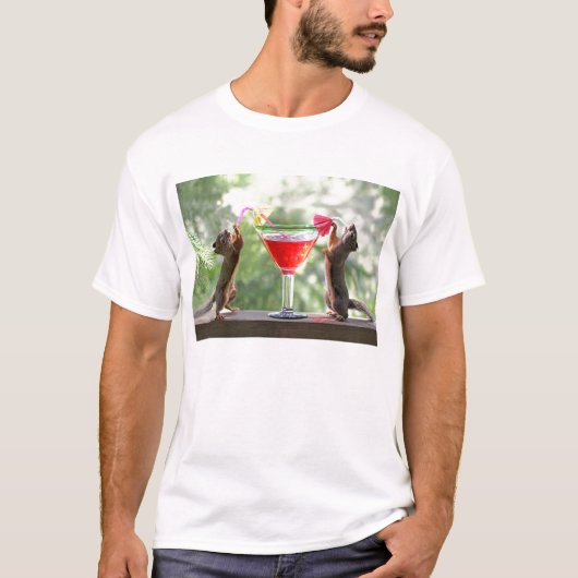Happy Hour Squirrels T-shirt (Voorkant)