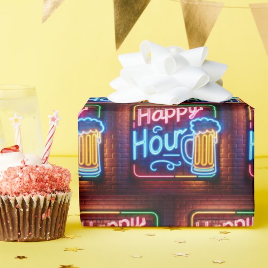 Happy Hour teken op baksteen Cadeaupapier (Verjaardagsfeest)