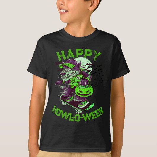Happy Howl-o-ween Wolf Riding op Skateboard T-shirt (Voorkant)