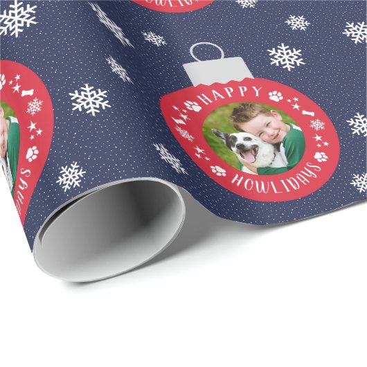 Happy Howlidays Navy and Red Custom Dog Foto Cadeaupapier (Rol Hoek)