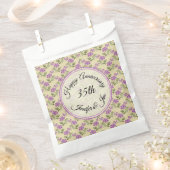 Happy Jubileum Paarse Violet op Bleek geel Bedankzakje (Geknipt)