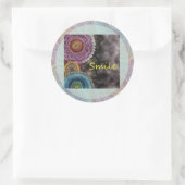 Happy Karma Ronde Sticker (Tas)