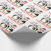 Happy KerstCaroling Penguins en Muzieknoten Cadeaupapier (Hoek)