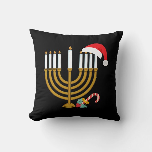 Happy Kersthanukkah Santa Hat Jewish Menorah Kussen (Voorkant)