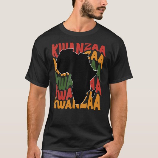 Happy Kwanzaa African Map Kinara Candles Celebrati T-shirt (Voorkant)