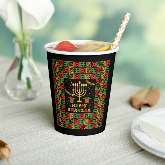 Happy Kwanzaa Candles Red Black Green Yellow Papieren Bekers (Insitu)