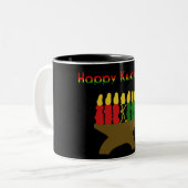Happy Kwanzaa Kinara Tweekleurige Koffiemok (Voorkant links)