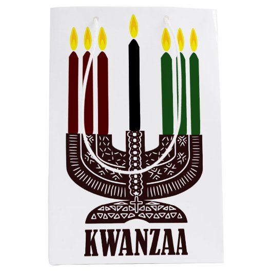 Happy Kwanzaa Medium Cadeauzakje (Voorkant)