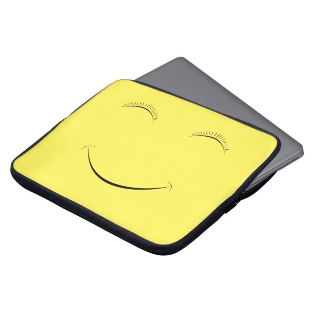 Happy Laptop Sleeve (Voorkant top)