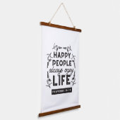 Happy Life with Faith – Proverbs 15:15 Art Hangend Wandkleed (Gebogen)