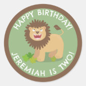 Happy lion brullende cartoon gepersonaliseerd ronde sticker (Voorkant)