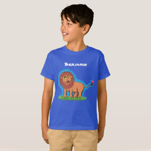 Happy lion met vlinder cartoon design t-shirt
