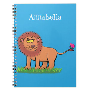 Happy lion met vlinderse cartoon illustratie notitieboek