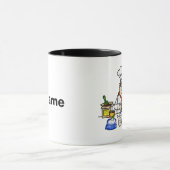 Happy Male Baker Decorting Cake Mok (Midden)