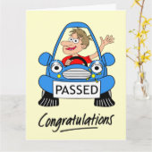 Happy Male heeft net een rijexamen afgelegd Kaart (Gele Bloem)