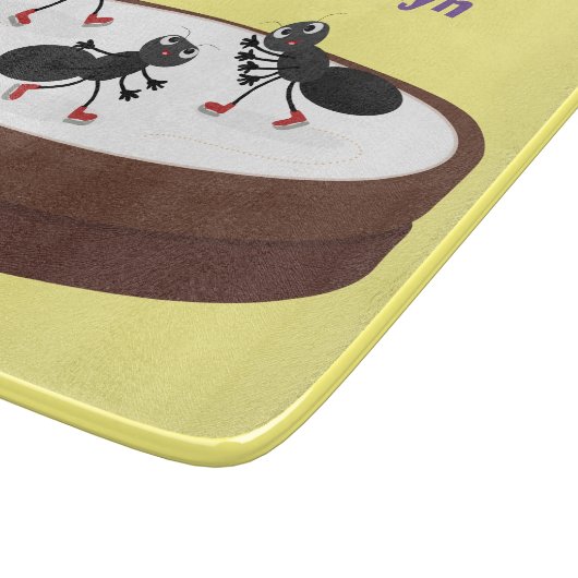 Happy miers schaatsen op koekjes cartoon snijplank (Hoek)