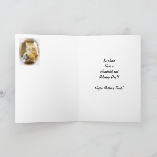 Happy Moederdag Relaxing Dog Kaart beroemd gemaakt (Binnen)