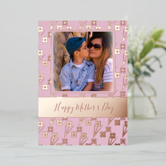 Happy Moederdag Simple Florals Roze Folie Feestdagenkaart (Staand Voorkant)