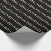 Happy New Year 2018 Black and Gold Numbers Chic Cadeaupapier (Hoek)