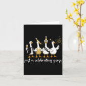 Happy New Year 2026 Funny Just A Celebrating Goose Kaart (Gele Bloem)