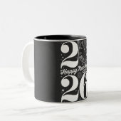 Happy New Year 2026 Midnight Clock Countdown Tweekleurige Koffiemok (Voorkant links)