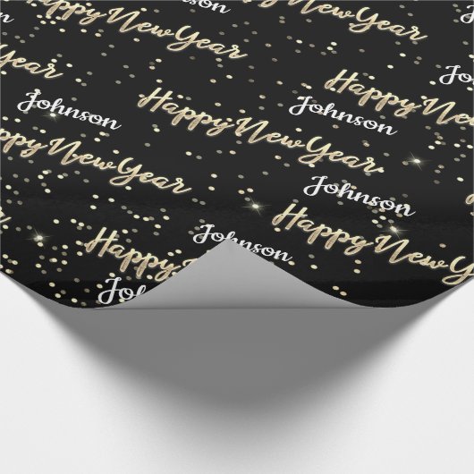 Happy New Year Golden Script Custom Name Black Cadeaupapier (Hoek)