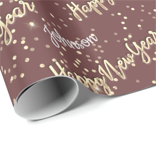 Happy New Year Golden Script Custom Name Brown Cadeaupapier (Rol Hoek)