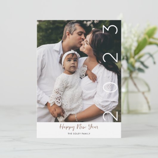 Happy New Year Modern Script 1 Photo Holiday Card Feestdagenkaart (Staand voorkant)