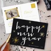 Happy New Year Moderne Script Chic Gold Starburst Feestdagenkaart
