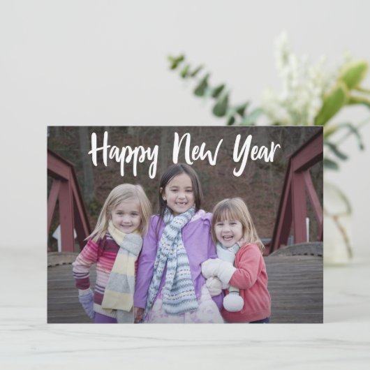 Happy New Years Simple White Typography Modern Feestdagenkaart (Staand voorkant)