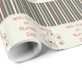 Happy Nurses Day, Cute Bird on Stripes Cadeaupapier (Rol Hoek)