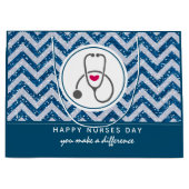 Happy Nurses Day Stethoscope op Blue Chevron Groot Cadeauzakje (Voorkant)