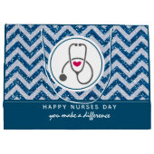 Happy Nurses Day Stethoscope op Blue Chevron Groot Cadeauzakje (Achterkant)