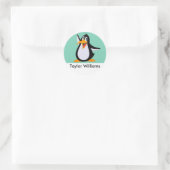 Happy Penguin Cartoon met aangepaste naam Ronde Sticker (Tas)