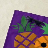 Happy Pineapple Design - Beach Towel Strandlaken (In situ)